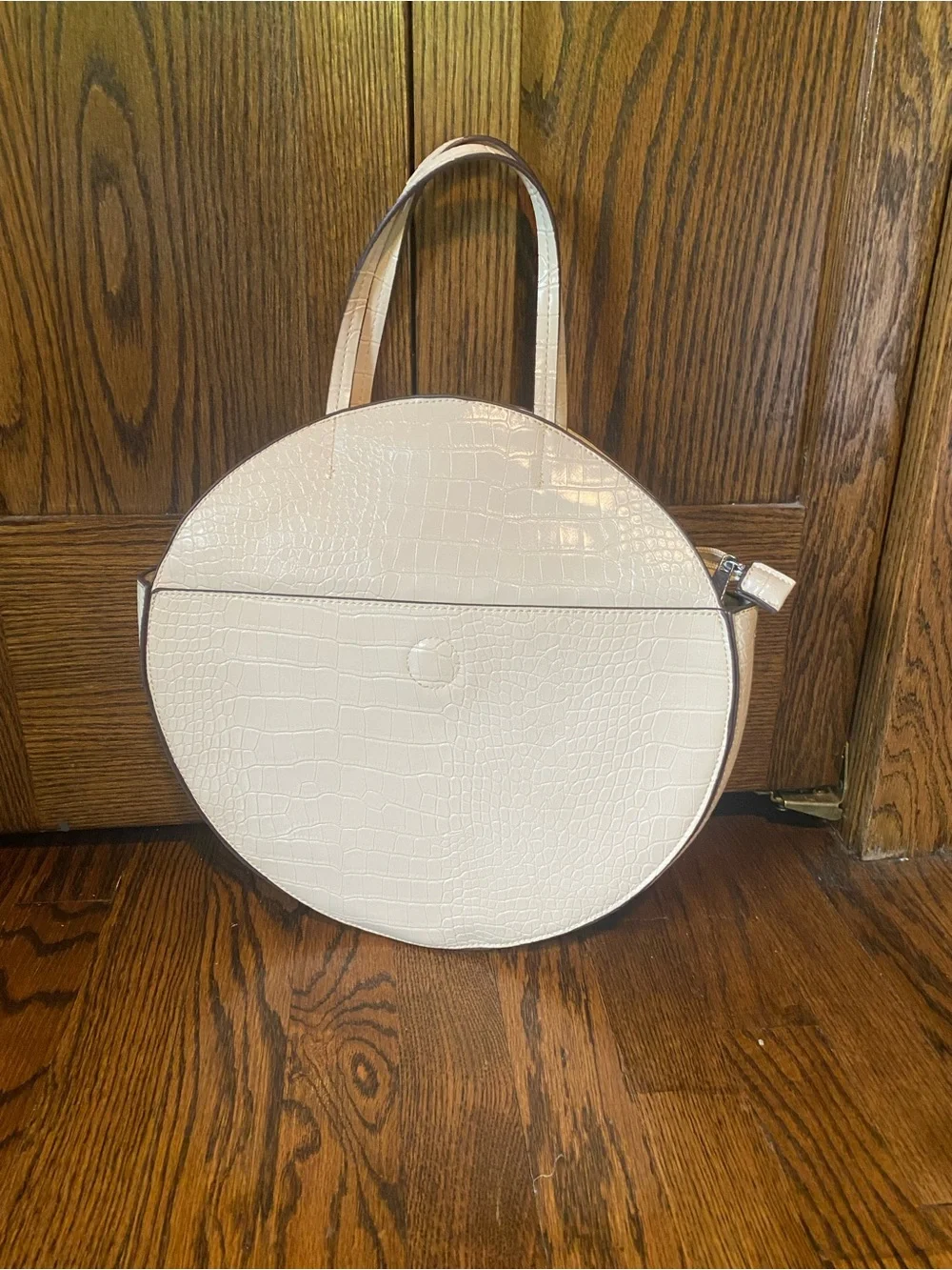 XllX circular shoulder bag with matching wristlet